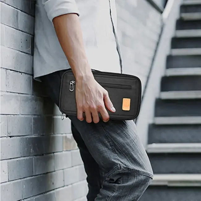 RFID Paspoort hoesje - Reisportemonnee - Pasjeshouder - Waterafstotende paspoorthouder - Zwart