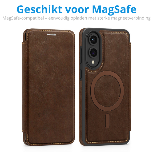 Hoesje geschikt voor Samsung Galaxy S25 Edge - Met Pasjeshouder - Geschikt voor MagSafe - Met magnetische sluiting - Donker Bruin