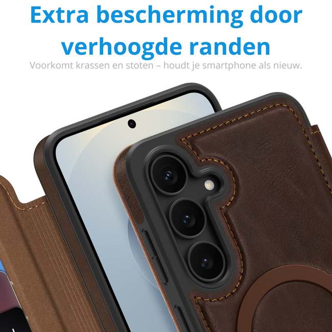 Hoesje geschikt voor Samsung Galaxy A17 - Met Pasjeshouder - Geschikt voor MagSafe - Met magnetische sluiting - Donker Bruin