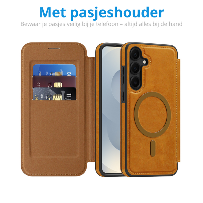 Hoesje geschikt voor Samsung Galaxy S25 Plus - Met Pasjeshouder - Geschikt voor MagSafe - Met magnetische sluiting - Licht Bruin