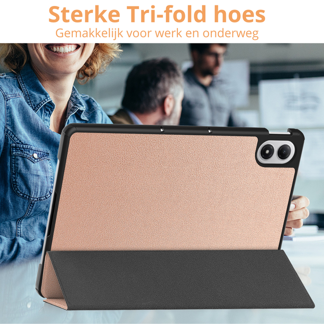 Hoozey - Tablet hoes geschikt voor Xiaomi Redmi Pad 2 Pro 2025 - Tri-fold hoes met Auto/Wake Functie en magneetsluiting - 12.1 inch - Rosé Goud