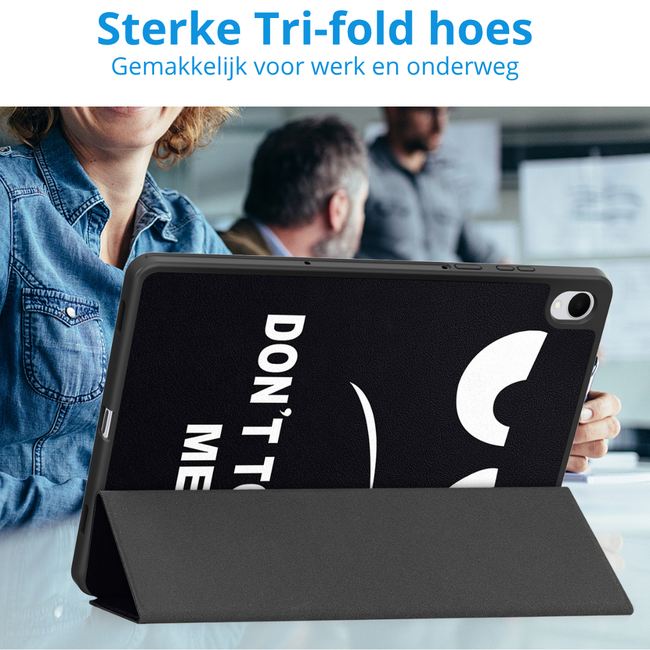 Case2go - Tablet hoes geschikt voor Samsung Galaxy Tab S11 (2025) - 11 Inch - Tri-fold hoes met Auto/Wake functie en Magnetische sluiting - TPU Cover Met Pencil Houder - Don't Touch Me