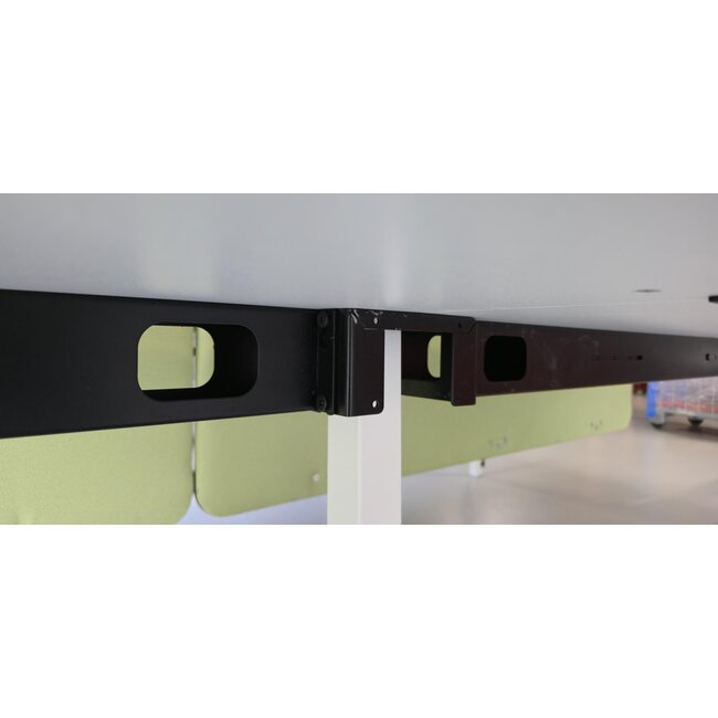 Bureau 360x165x80 cm – Met Scheidingsbord