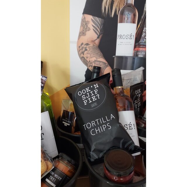 Ook 'n sjippie? - Tortilla chips, zwarte zak - per 12
