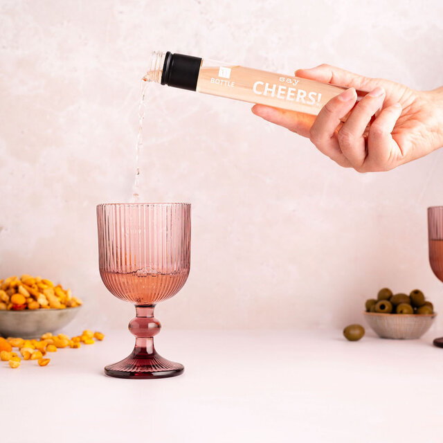 Wijngift - tubes in rekje - Gefeliciteerd! - per 6 Wijngift - tubes in rekje - Gefeliciteerd! - per 6