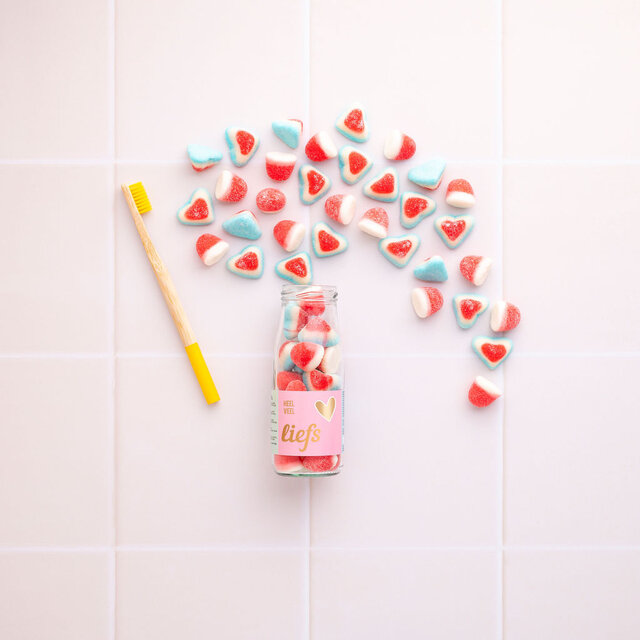 Snoepflesje 250 ml - Veel Liefs - met tandenborstel - per 6