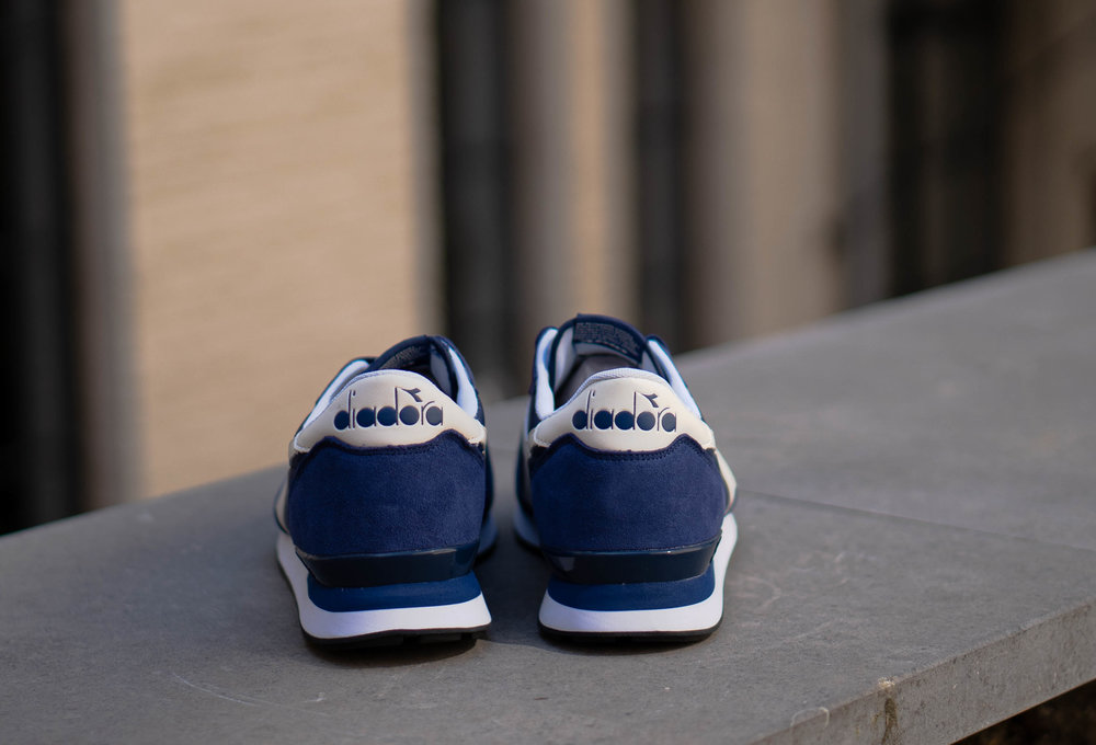 diadora camaro navy