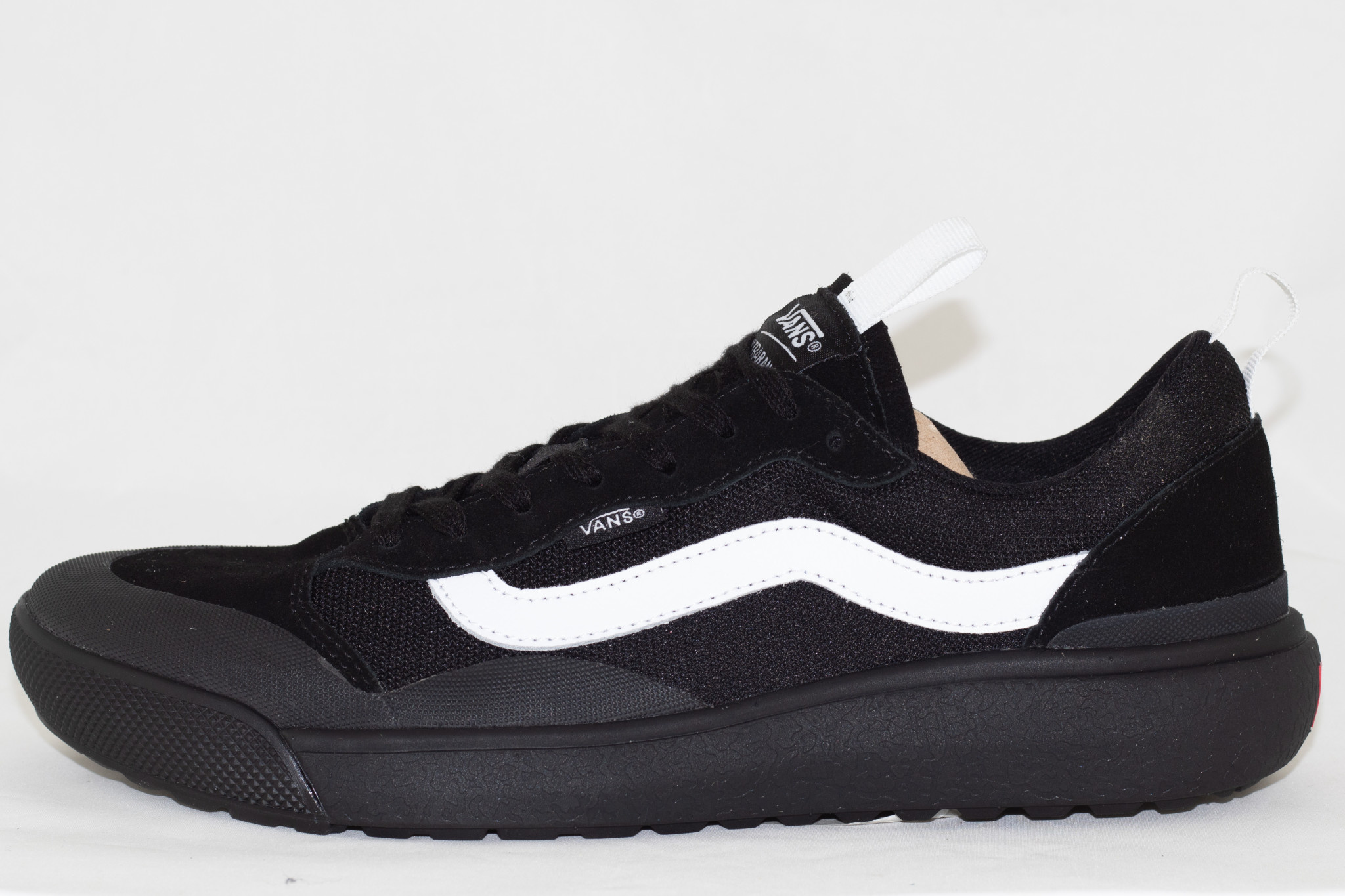 VANS ULTRARANGE EXO SE Black - Shoe Class