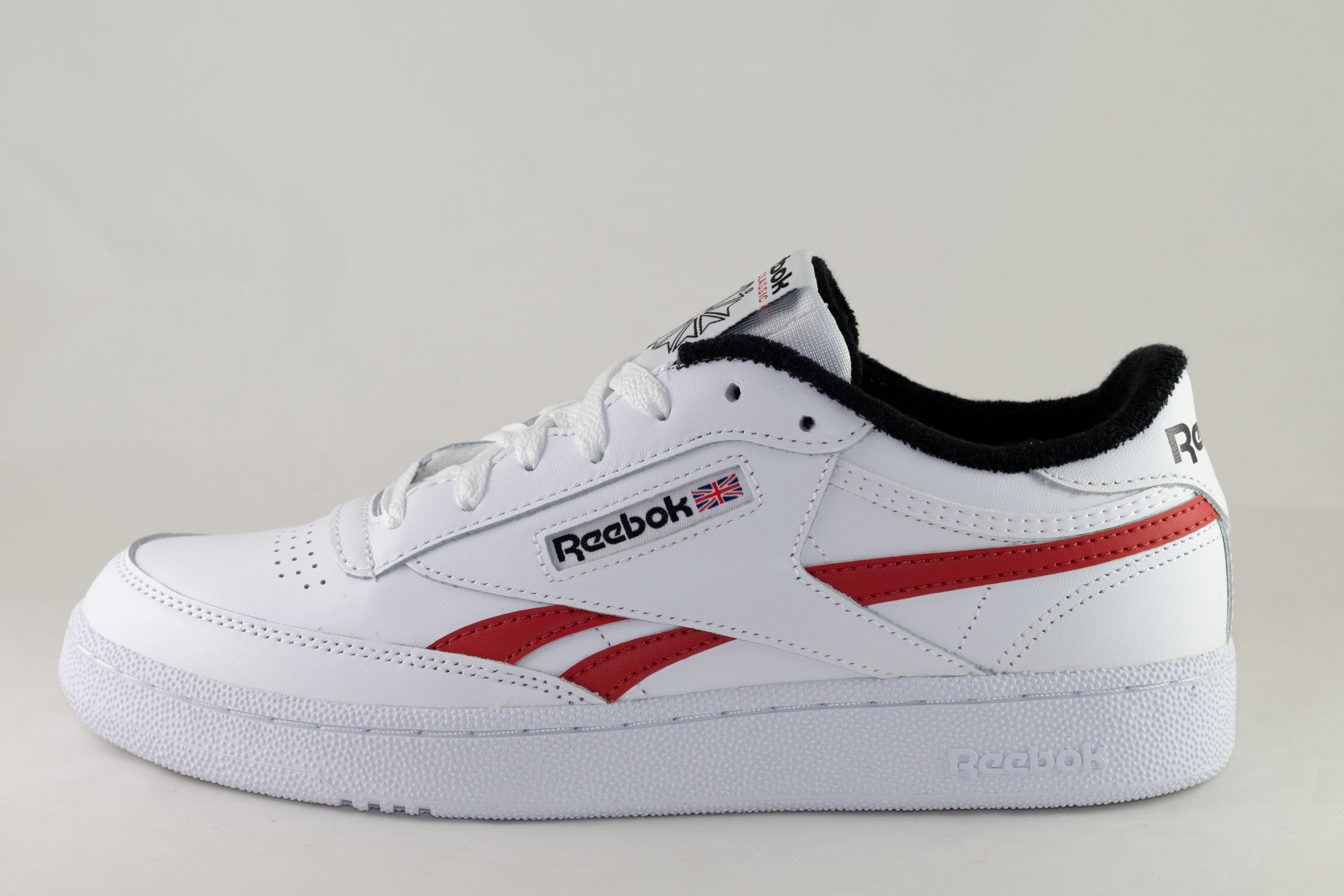 REEBOK CLUB C REVENGE MU White/ Black/ Legacr - Shoe Class