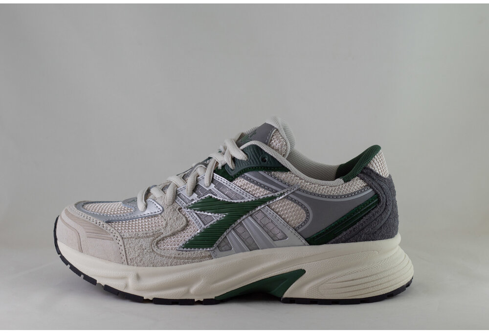 DIADORA MYTHOS STAR Light Grey/ Metallic