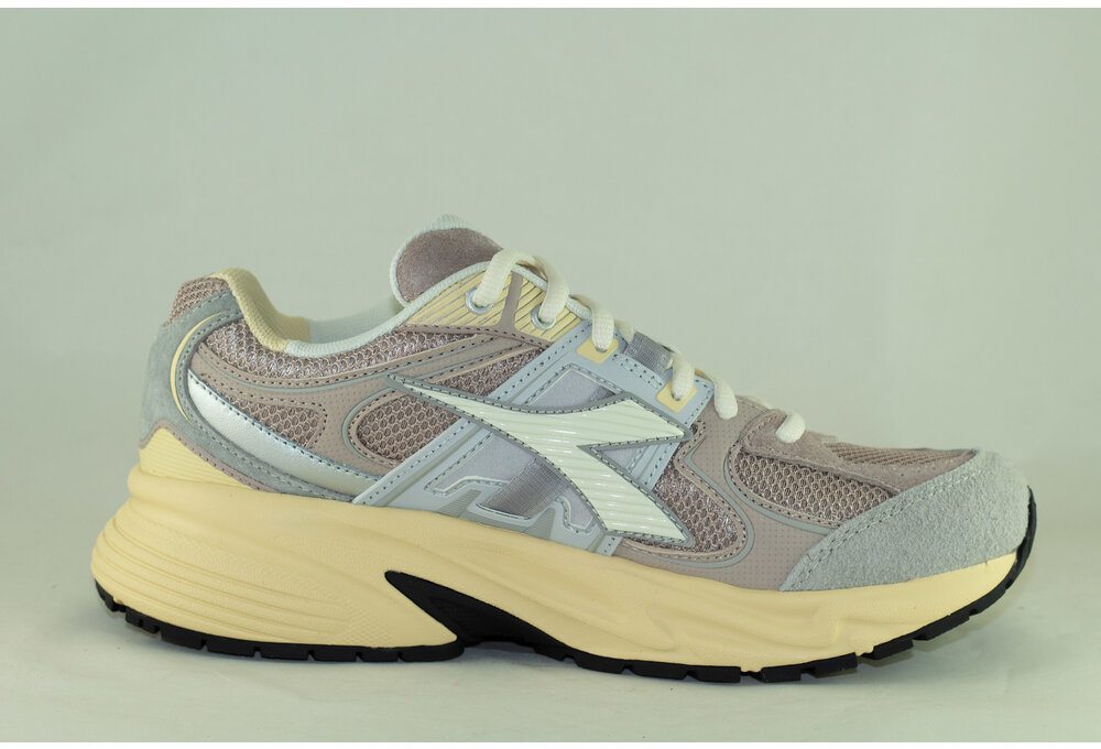 DIADORA MYTHOS STAR M2 STONE Sky Blue Storm