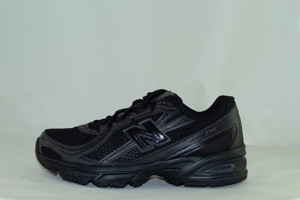 NEW BALANCE NEW BALANCE U740BO2 Black/ Black-Cement