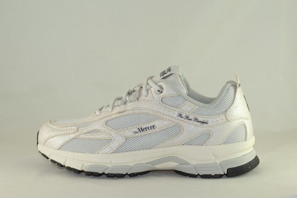 Mercer MERCER THE RE-RUN Pineapple 2.0 White
