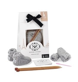 Stitch and Story Sophie La Girafe : Mini Mittens and Booties - Dove Grey