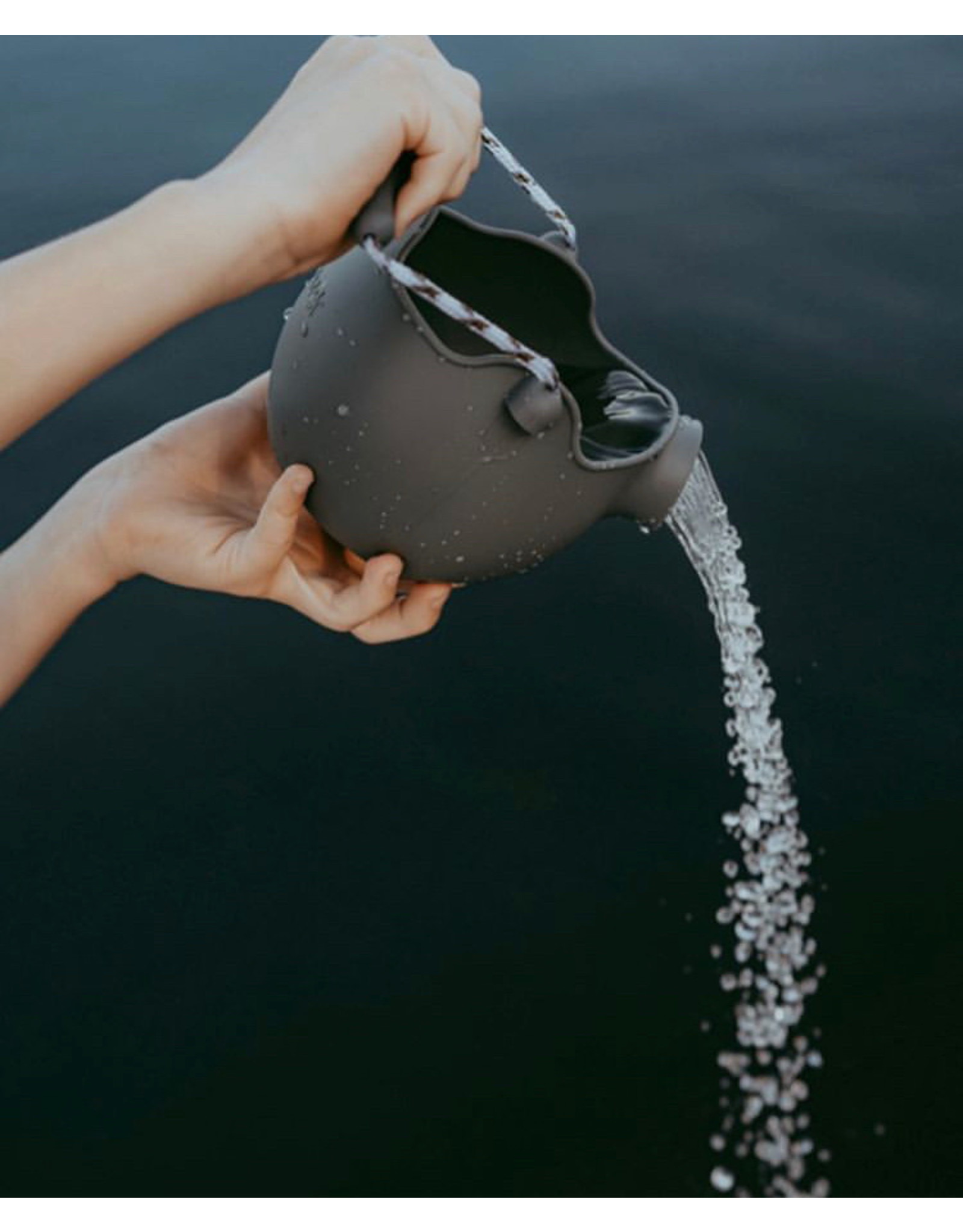 Scrunch Kids Scrunch in the Garden- Duck Egg Blue