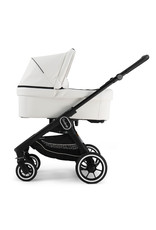 Emmaljunga Emmaljunga NXT60- White Leatherette