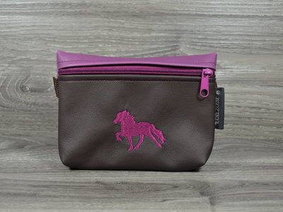 Edelzosse Bauchtasche Tölter  Magenta Bestickt