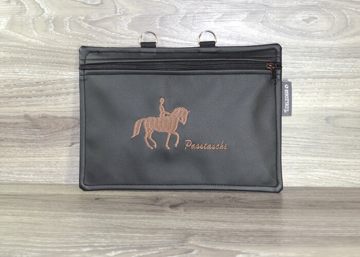 Edelzosse Praktisches Mäppchen für die Aufbewahrung deines Pferdepasses