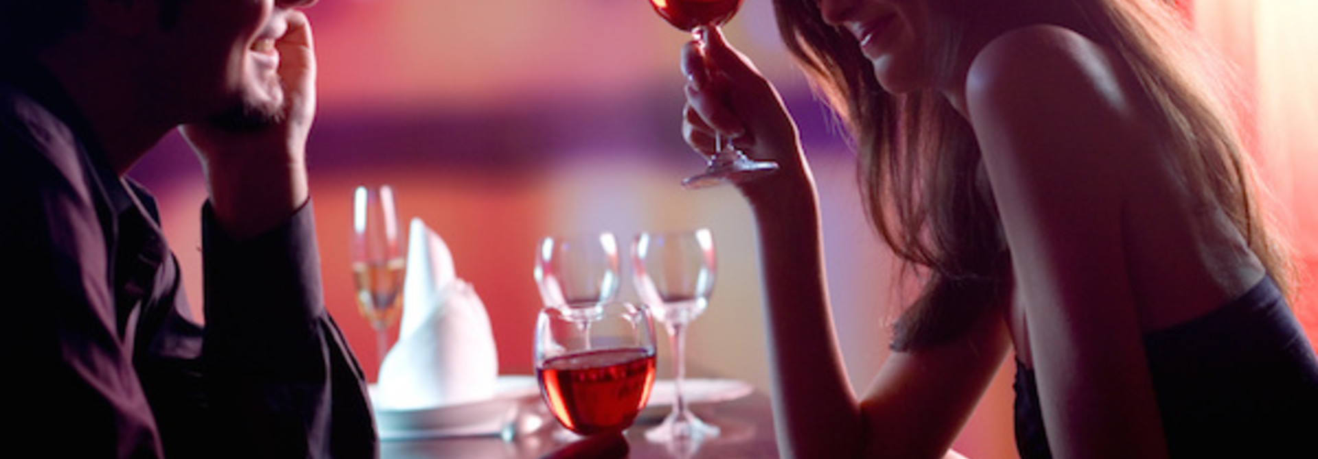 Waarom rode wijndrinkers misschien wel de beste seks hebben.