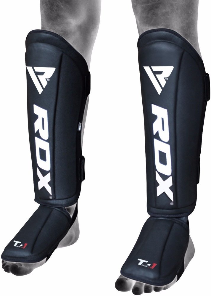 RDX Sports Shin Instep Molded KING - Zwart RDX Sports Shin Instep Molded KING - Zwart