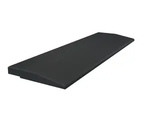 NRG fitness Oploopprofiel Rubberen Tegel - 100x20x2 cm NRG fitness Oploopprofiel Rubberen Tegel - 100x20x2 cm