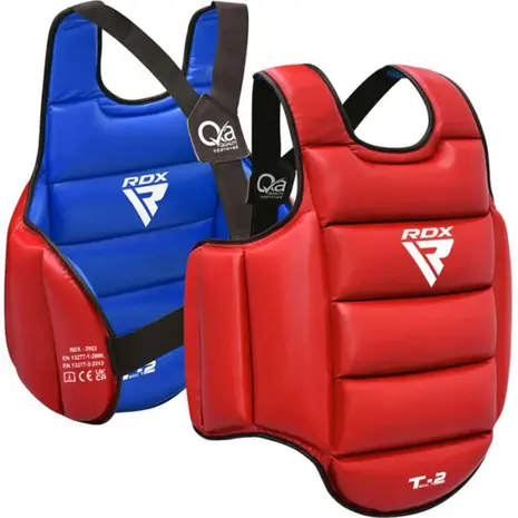 RDX Sports T2 CE Borstbeschermer - Omkeerbaar Rood of Blauw RDX Sports T2 CE Borstbeschermer - Omkeerbaar Rood of Blauw