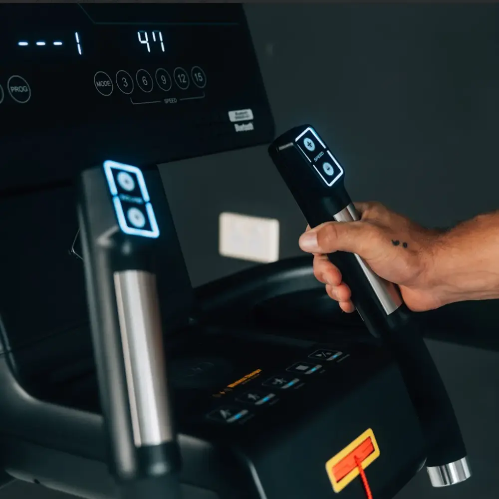 STEPR ALL-IN TREAD XL met LCD Console