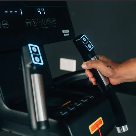 STEPR ALL-IN TREAD XL met LCD Console