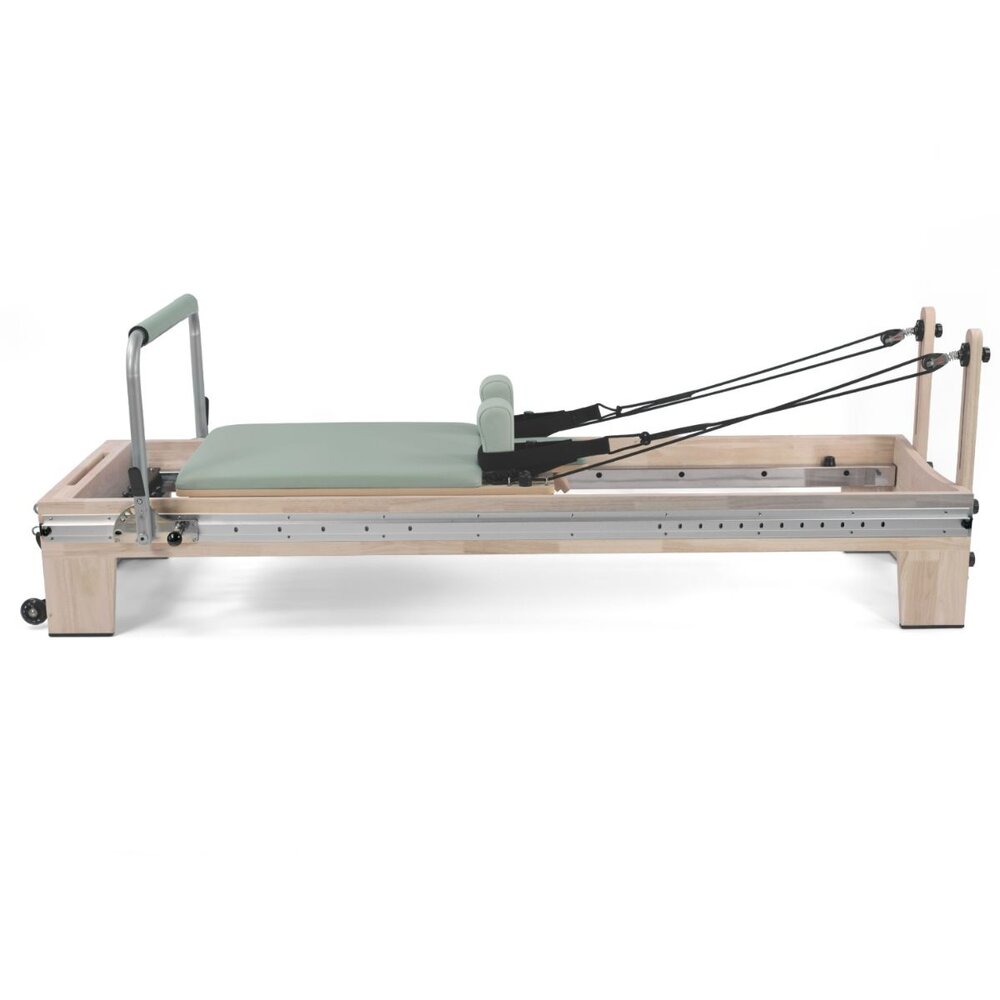 Liveness PTX 5500 Eiken Pilates Reformer Groene Thee Liveness PTX 5500 Eiken Pilates Reformer Groene Thee