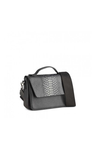 MarkBerg Kamaya Crossbody Bag Snake Black MarkBerg Kamaya Crossbody Bag Snake Black