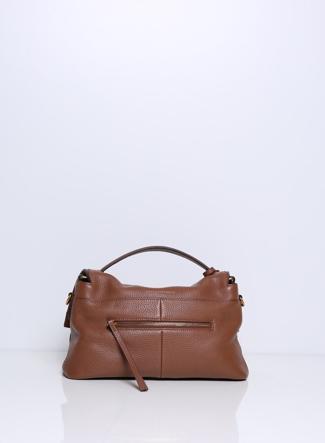 Ida Schoudertas Camel