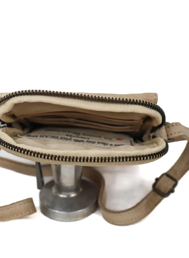 Telefoontasje Igor CP2376 Feather