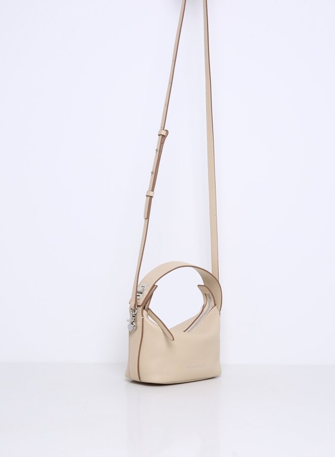 Deniz | Limestone