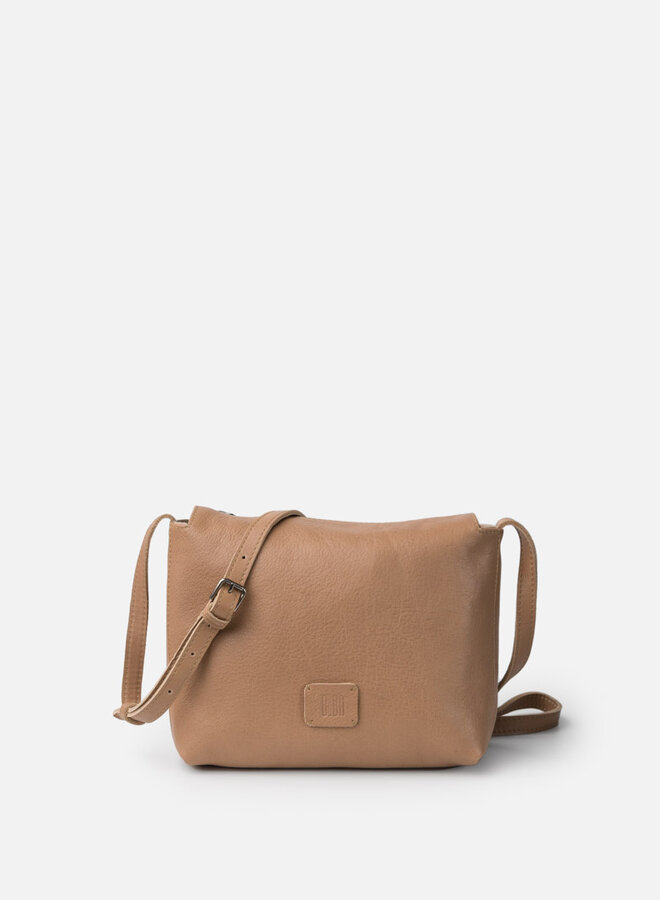 ChesterTB Crossbody Camel