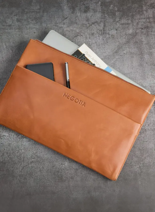 Alpha Laptop Folio 14 inch Bruin