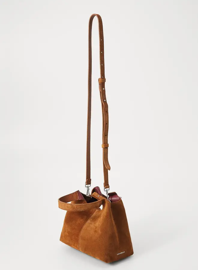 C-Easy Handtas Suede Cognac