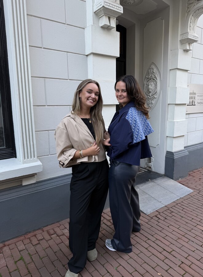 Cape Designer Dior/Blauw