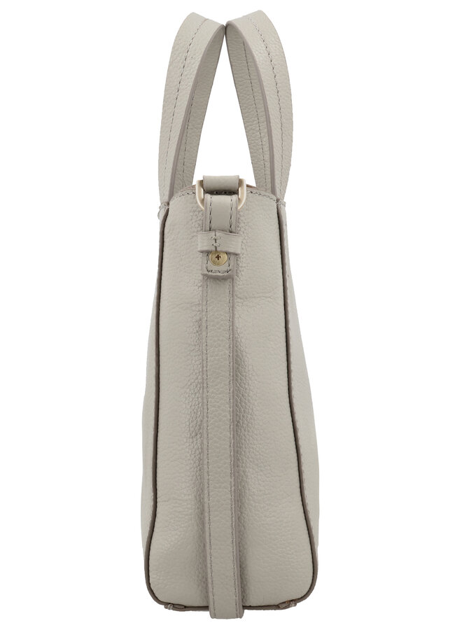 Naomi Schoudertas Fog