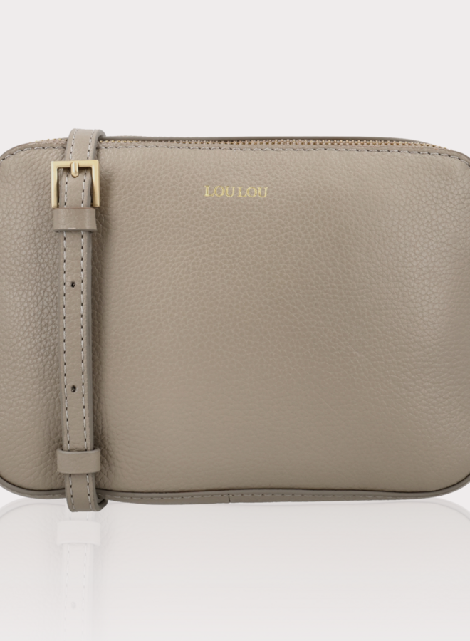 Zoe Schoudertas Soft Sepia