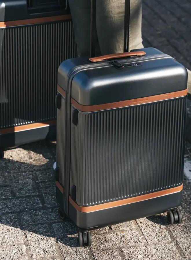 Zuna Medium Koffer Urban Graphite