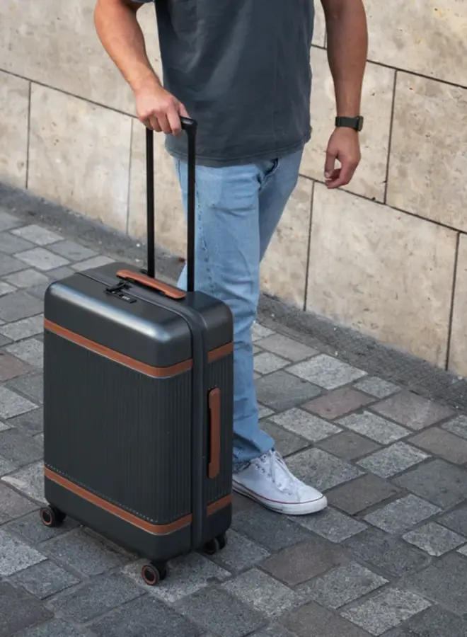 Zuna Medium Koffer Urban Graphite