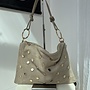 Pien Schoudertas Studs Suede Beige