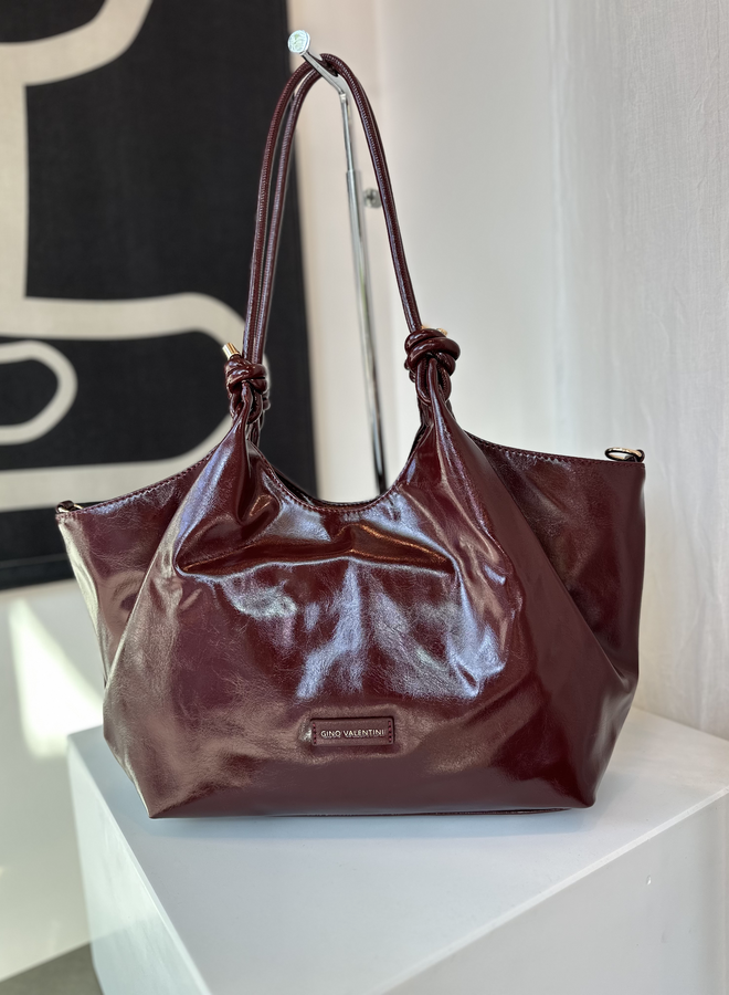 Gini Glossy Bordeaux