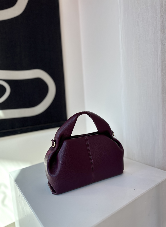 Polly Aubergine