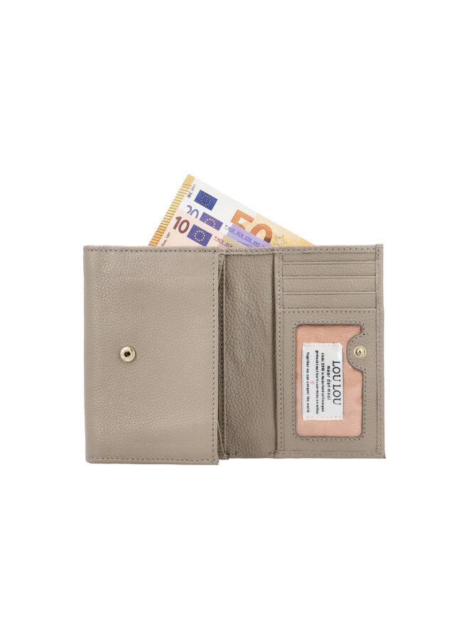 Petite Fleur Soft Sepia