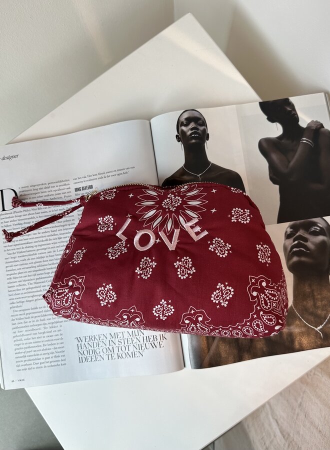 Paisley Pouch