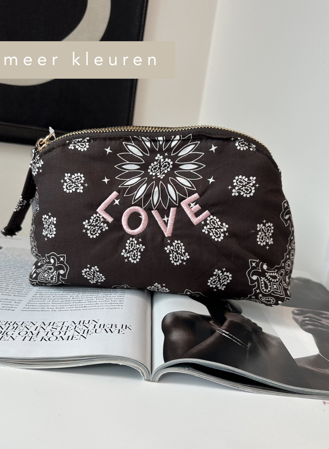 Paisley Pouch