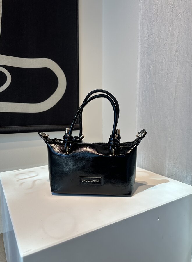 Gina Glossy Zwart