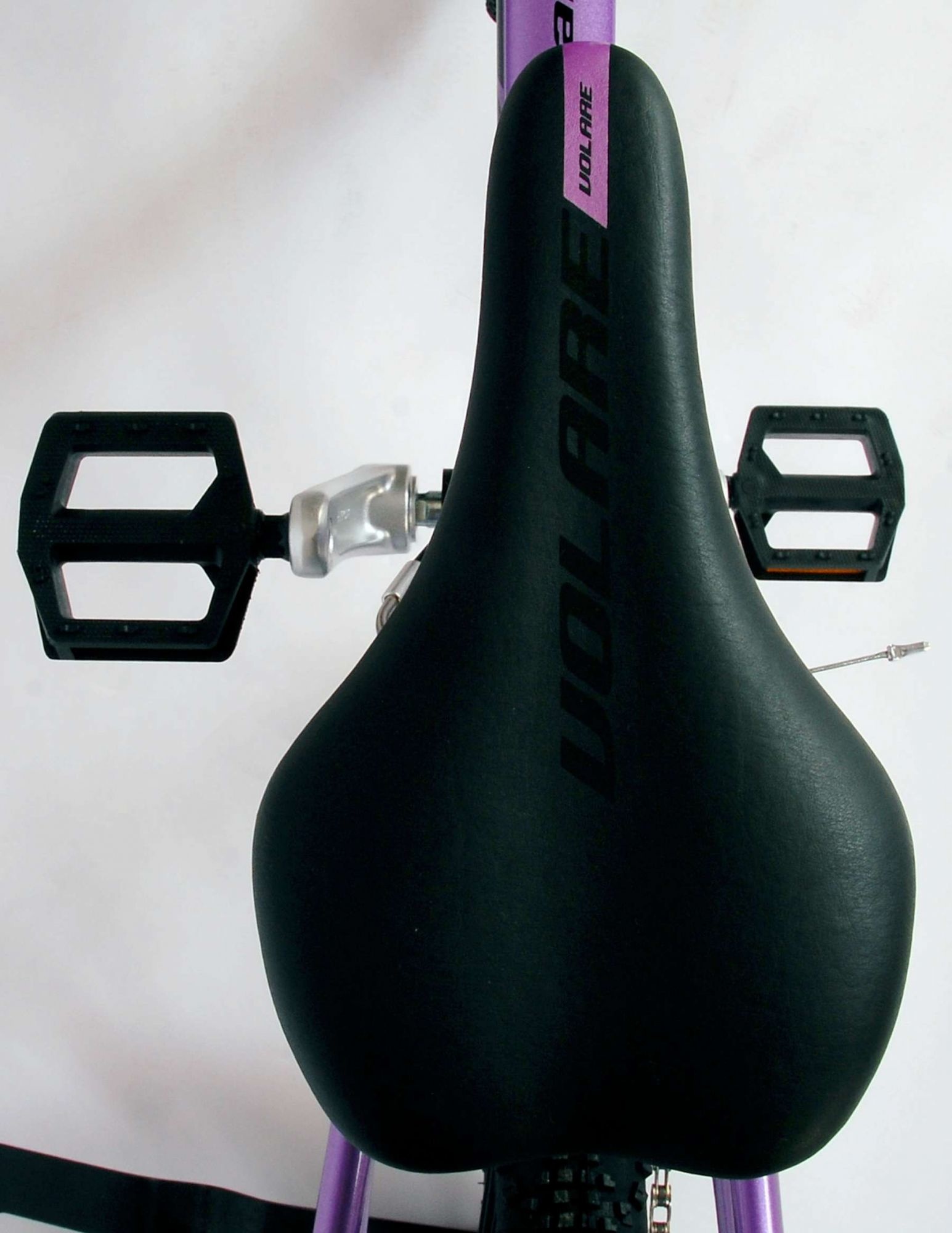 Volare Dynamic Meisjesfiets 24 inch 2 Handremmen 8 v Paars - Superfietsen.nl