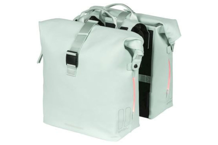 Basil fietstas dubbel SoHo Nordlight 1